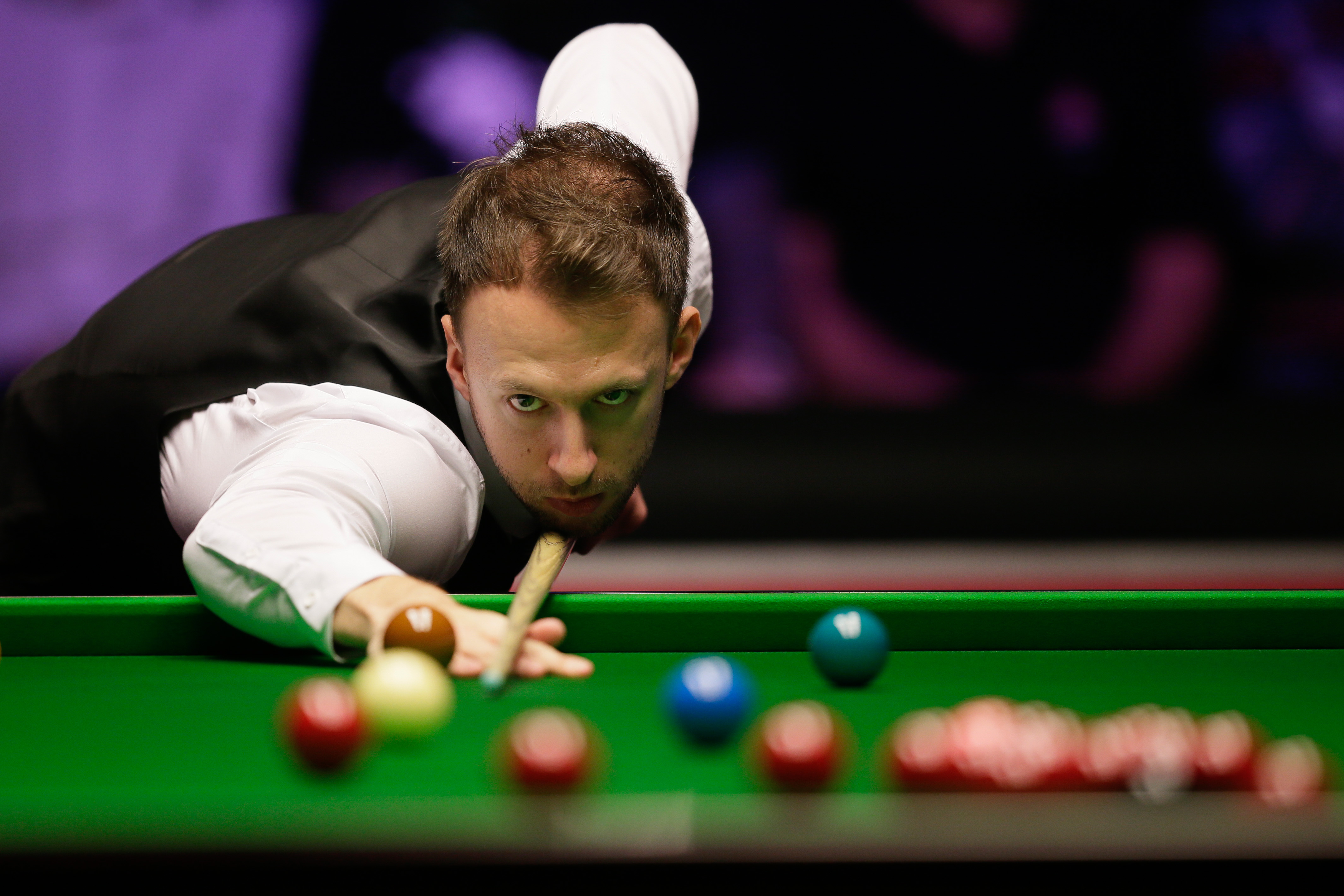 在一个刁钻 在一个刁钻