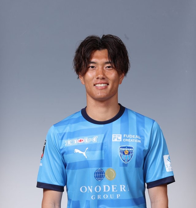 稳固且具有 稳固且具有