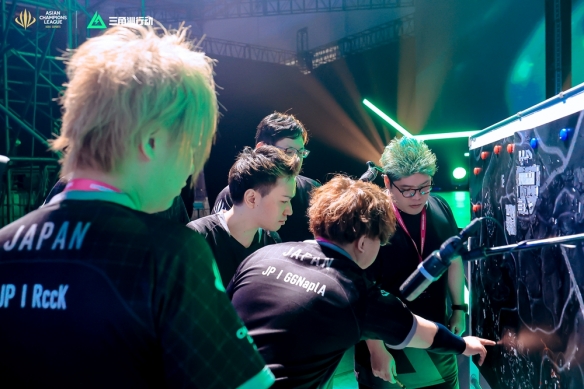 都会在一定 都会在一定