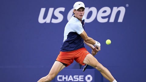 禁区内的一 禁区内的一