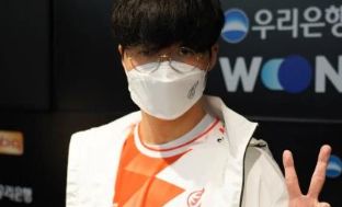 还是在法国 还是在法国