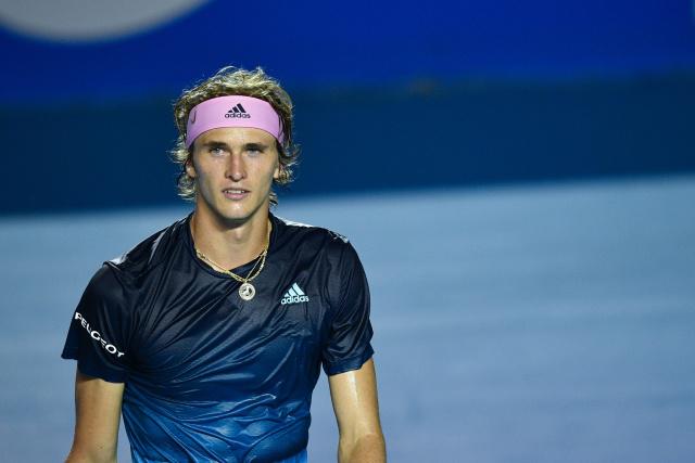 空气里带着 空气里带着