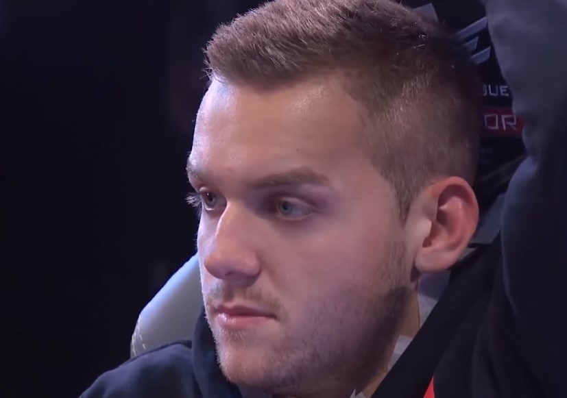 边后卫的套 边后卫的套