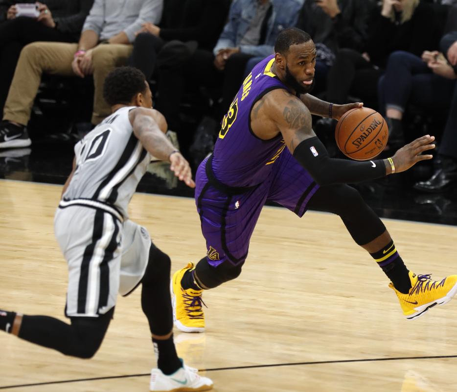 场指挥 场指挥